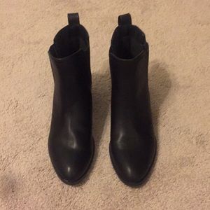 a.new.day Chelsea booties!